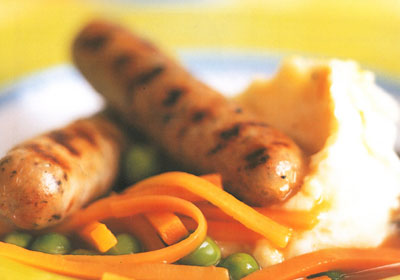 Sausages, mashed potatoes and gravy